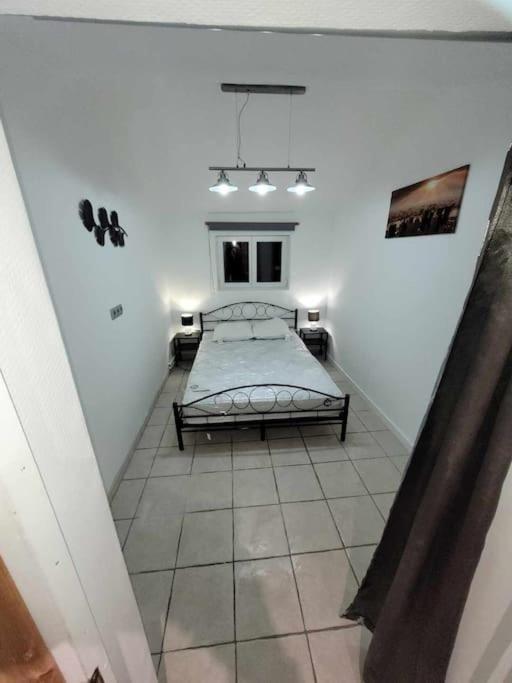Beau Chalet 6 Personnes Avec Jacuzzi Tilly-sur-Seulles Exterior photo